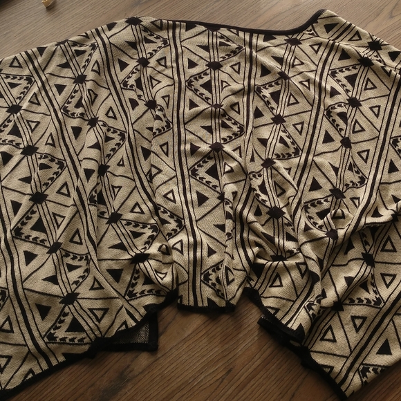 Derek women's kimono OS - Picture 5 of 7